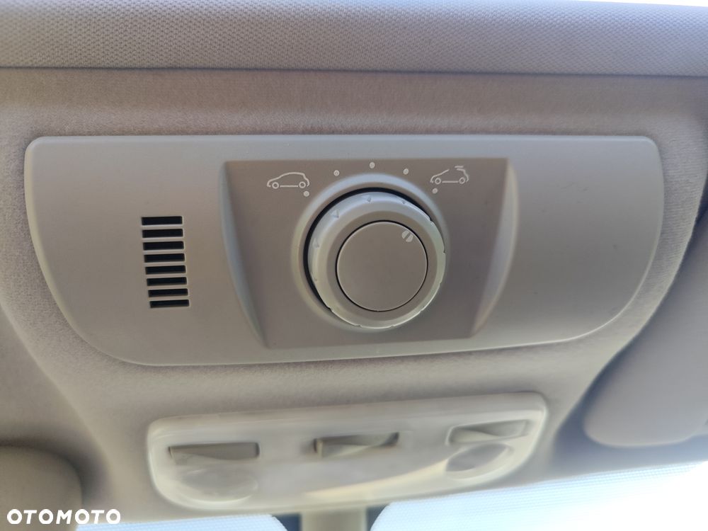 Renault Scenic dCi 150 FAP Luxe - 16