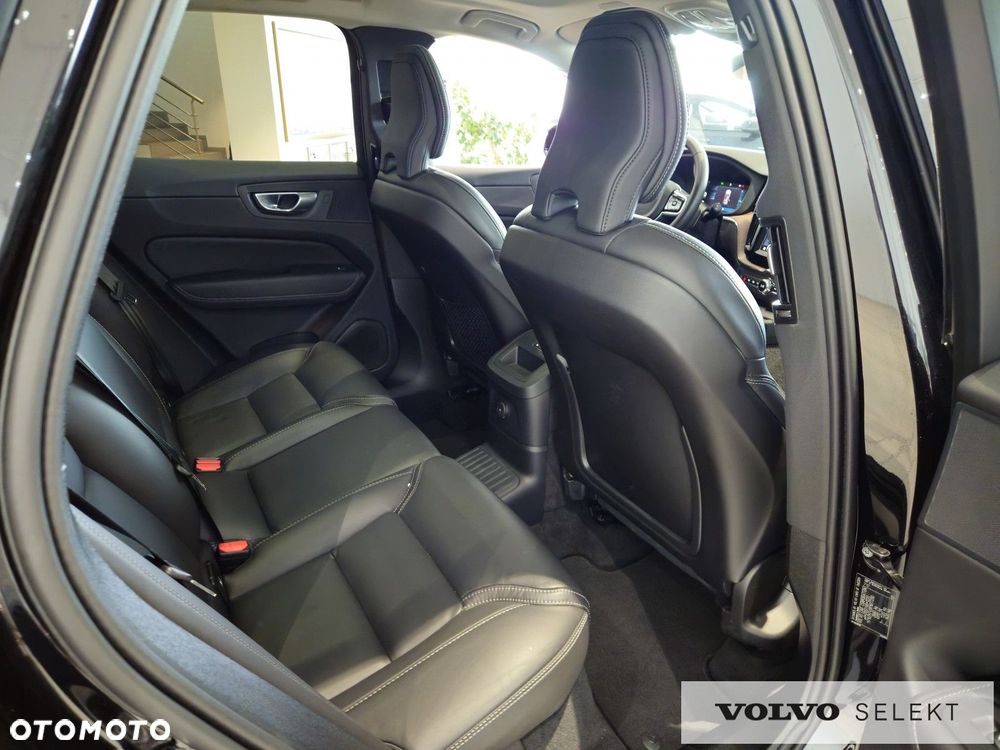 Volvo XC 60 - 33