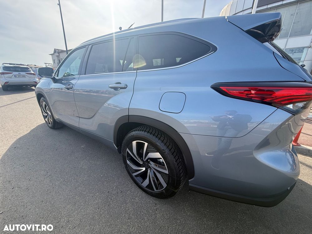 Toyota Highlander 2.5 Hybrid Luxury - 5