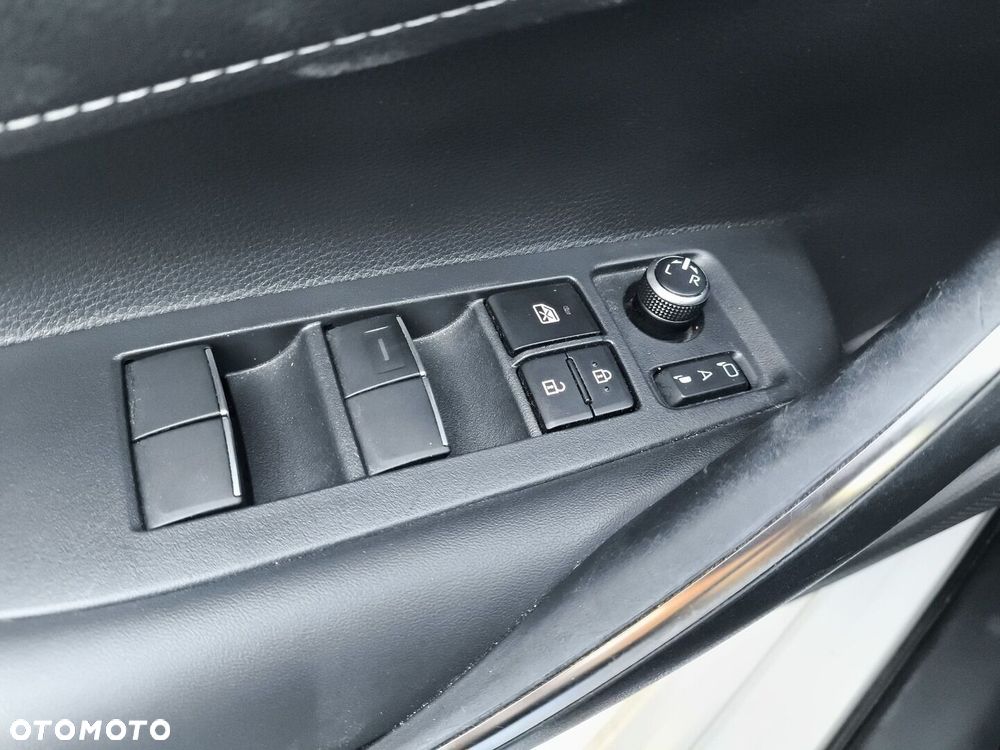 Toyota Corolla 1.8 Hybrid Style - 21