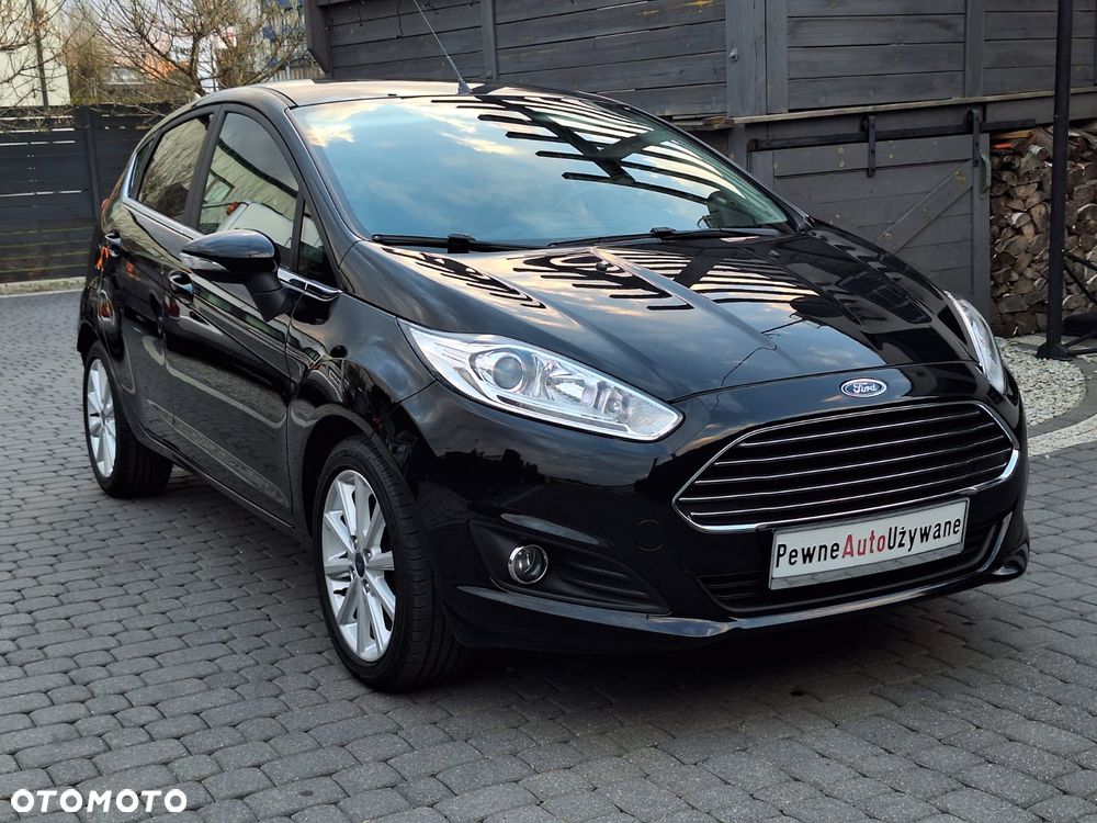Ford Fiesta 1.0 EcoBoost STart-Stop Titanium - 4