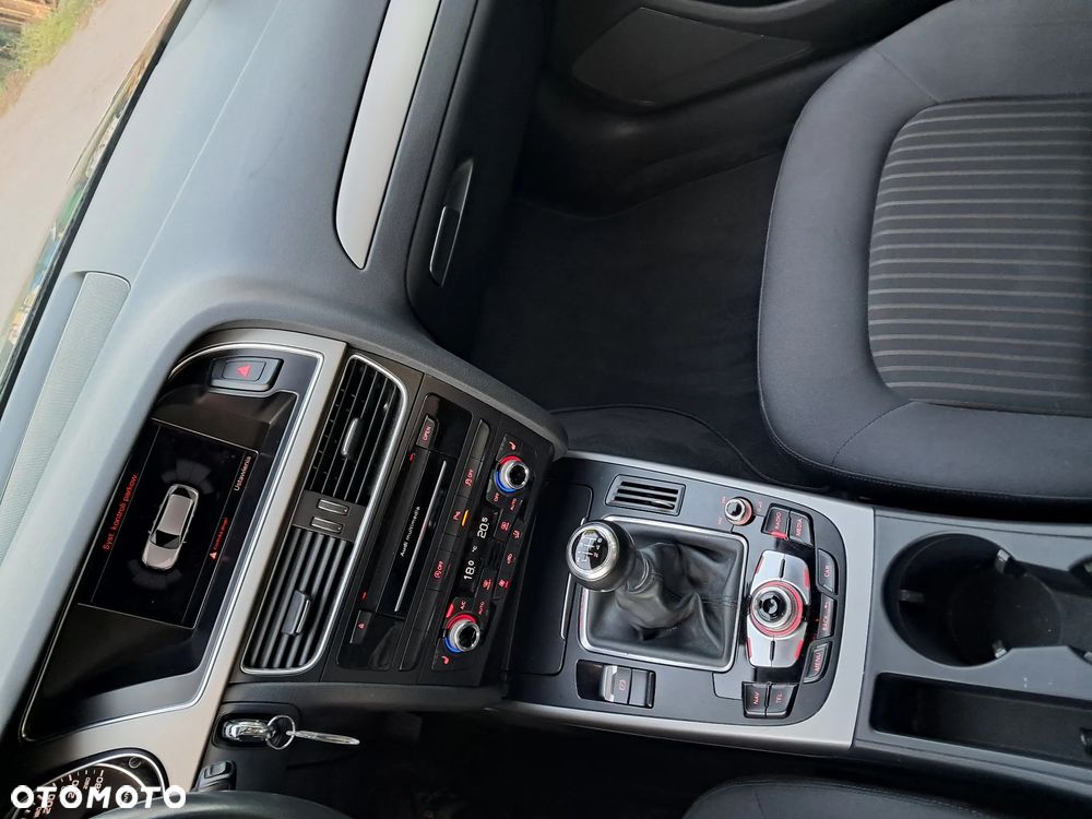 Audi A4 Avant 2.0 TDI DPF Attraction - 17
