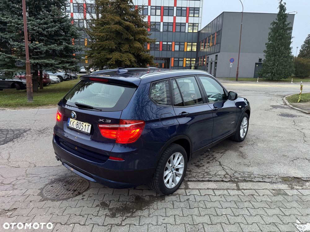 BMW X3 xDrive20d - 8