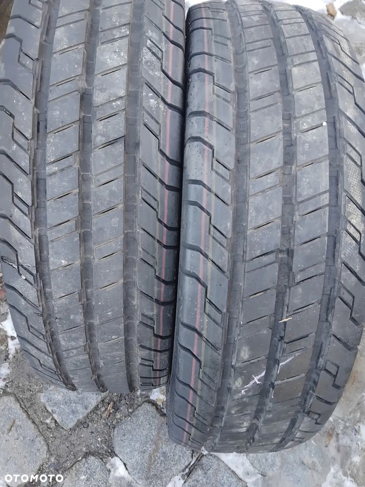 215/75/16C Continental - 5