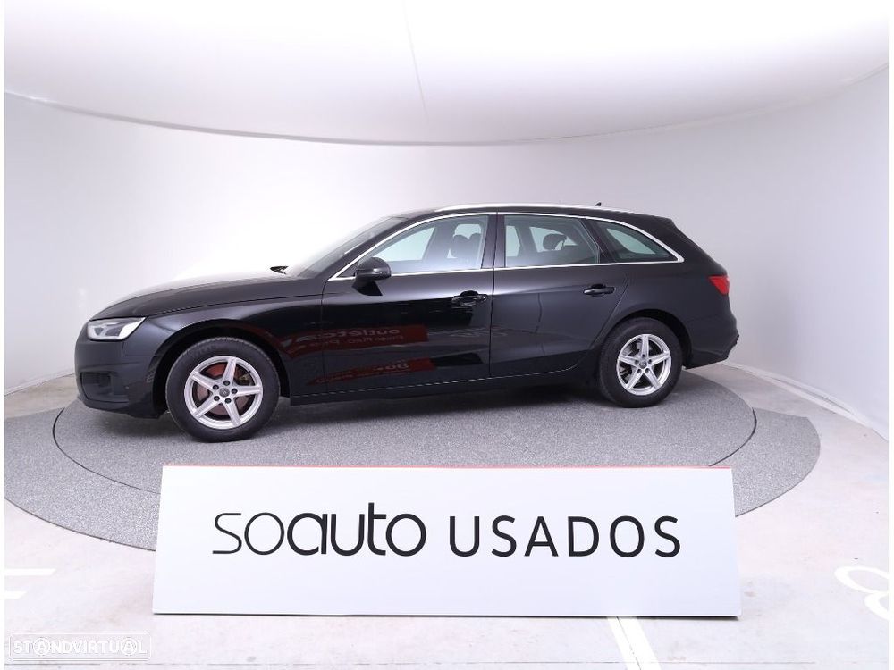 Audi A4 Avant 30 TDI S tronic - 4