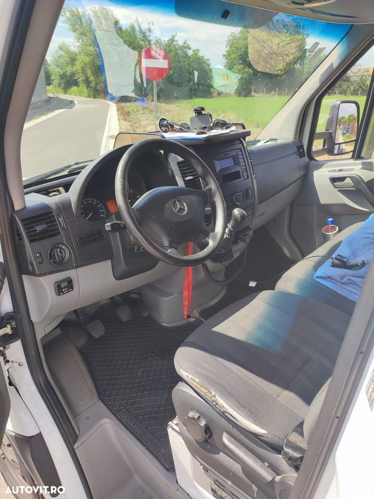 Mercedes-Benz Sprinter - 3