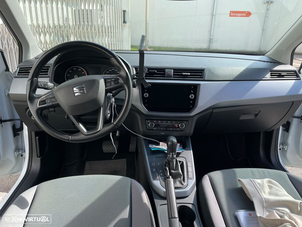 SEAT Arona - 11
