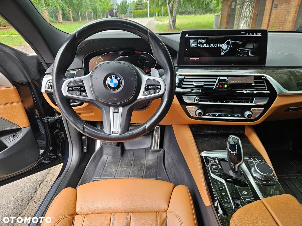 BMW 6GT - 17