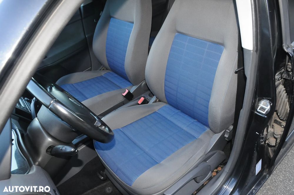 Volkswagen Polo - 5