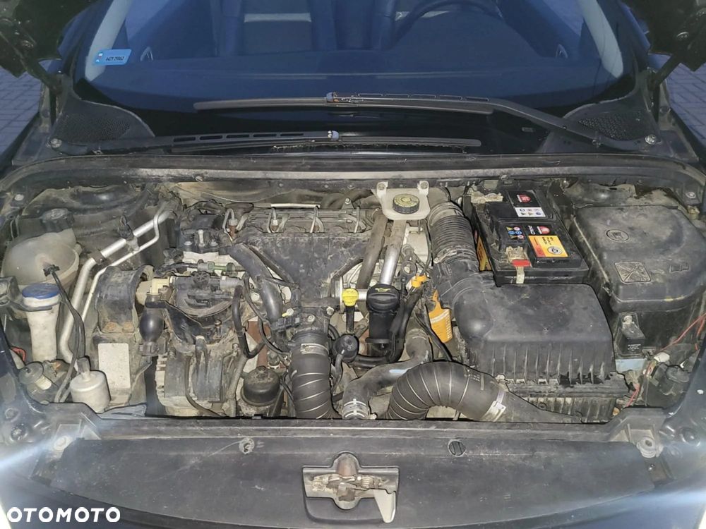 Peugeot 307 CC 2.0 HDi Intense - 2