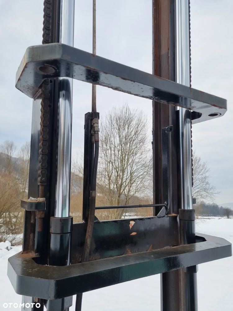 Manitou M30-4 T Wózek Widłowy 4X4 TERENOWY JAK NOWY! 2013r z Norwegii. Silnik PERKINS TURBO 100KM! DEKRA do 2026roku! 3 tony Udzwig! Posuw wideł Hydrauliczny! Jazda REWERS+4 biegi. Ani deka luzów czy wycieków! Zadbana Maszyna! - 10