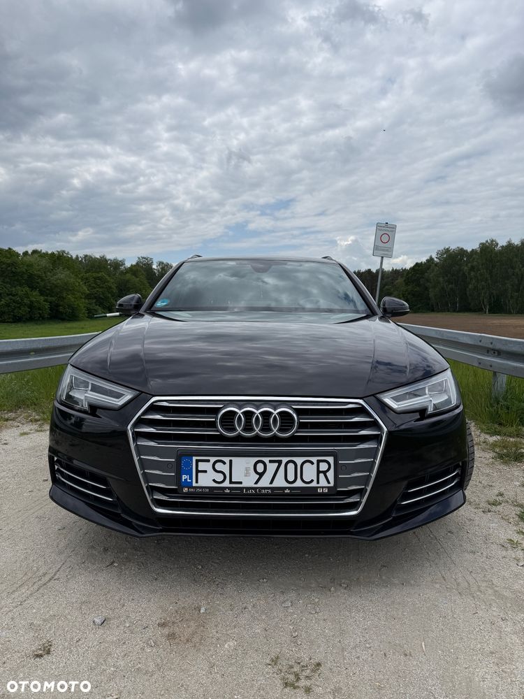Audi A4 Avant 2.0 TDI S tronic - 1