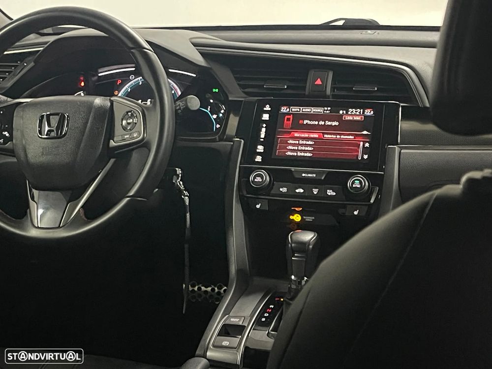 Honda Civic 1.0 i-VTEC Executive CVT - 29