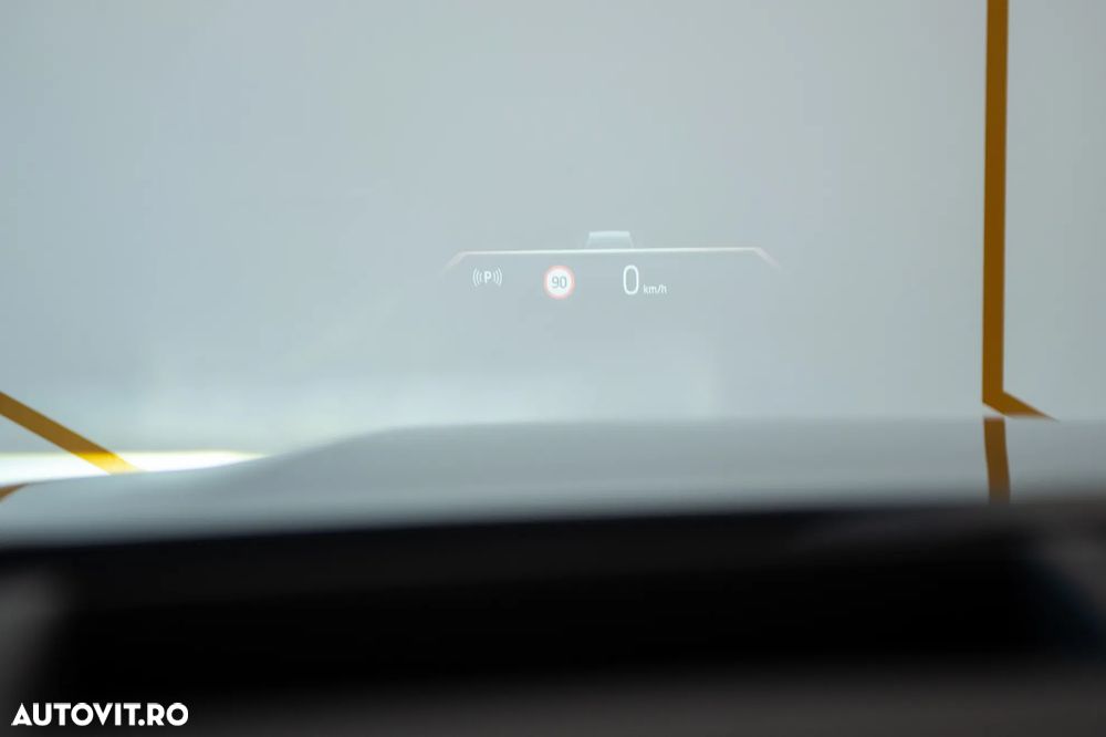BMW Seria 5 520i AT MHEV - 25