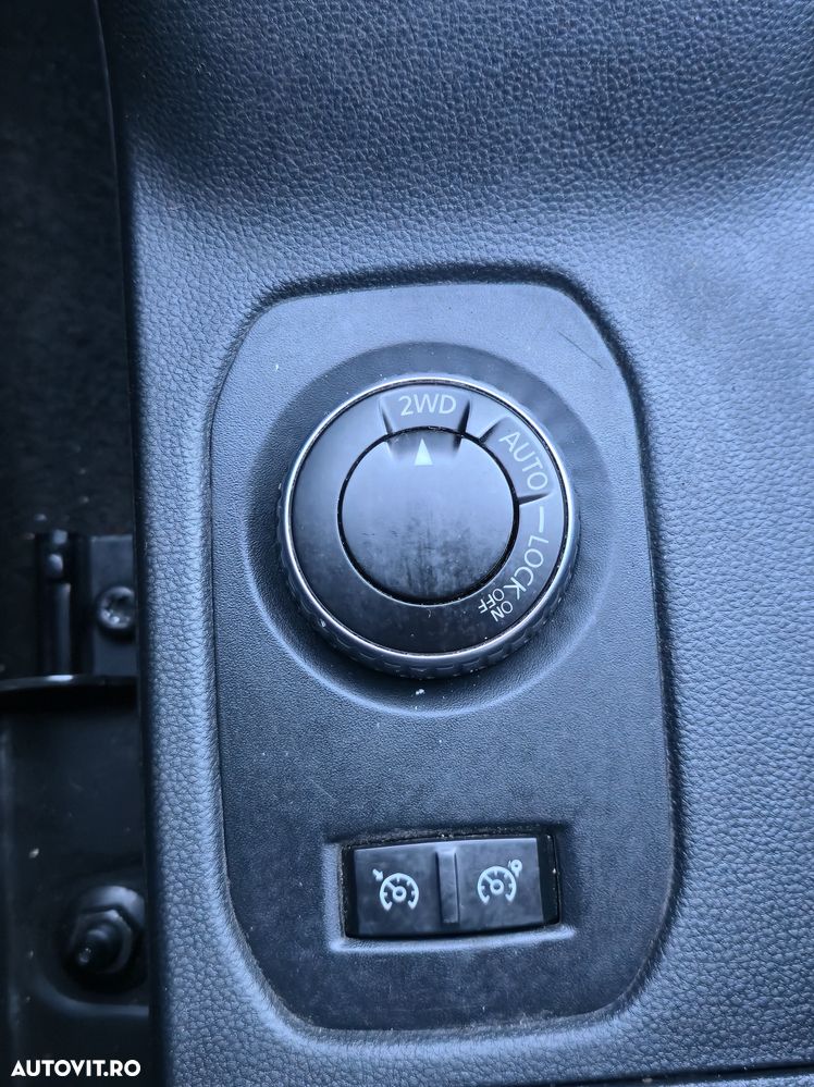 Dacia Duster dCi 110 FAP 4x4 GPS - 17