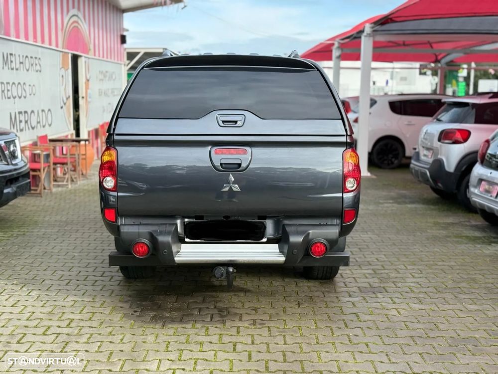 Mitsubishi L200 2.5 DI-D CD Intense 4WD - 14