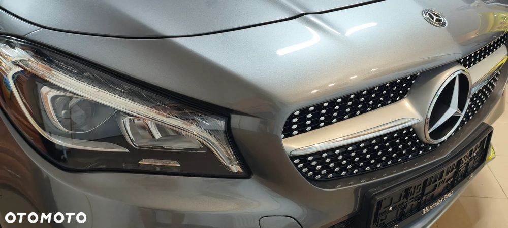 Mercedes-Benz CLA 200 - 17