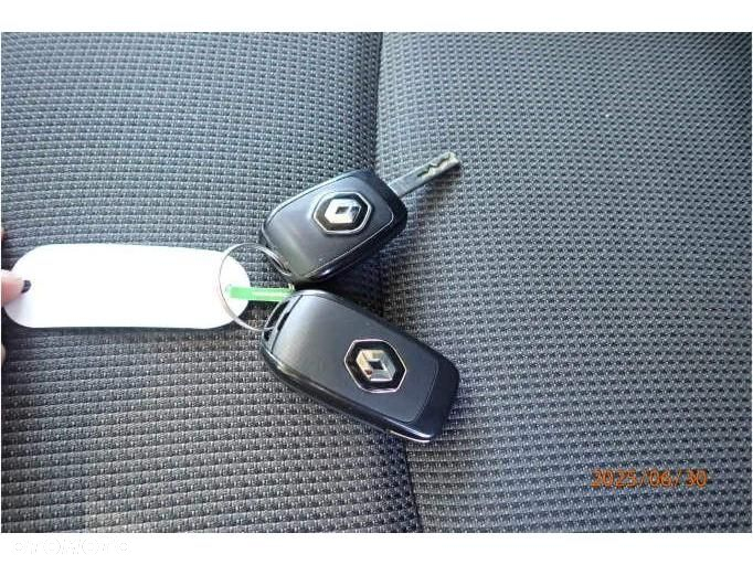 Renault Trafic - 21