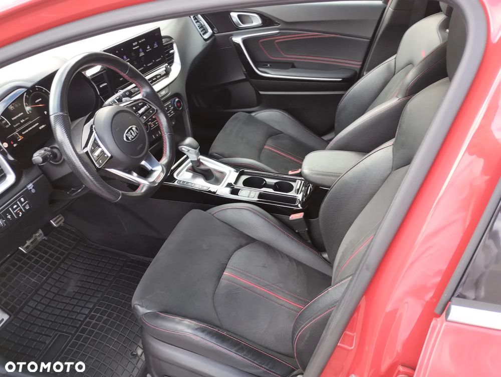 Kia ProCeed 1.6 T-GDI GT DCT - 20