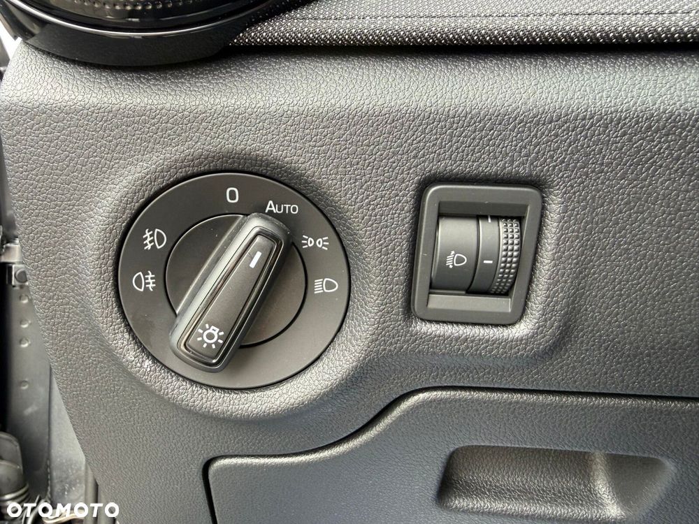 Skoda Fabia 1.0 TSI Selection - 13