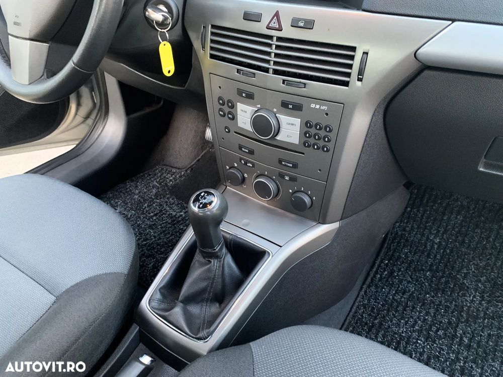 Opel Astra - 14