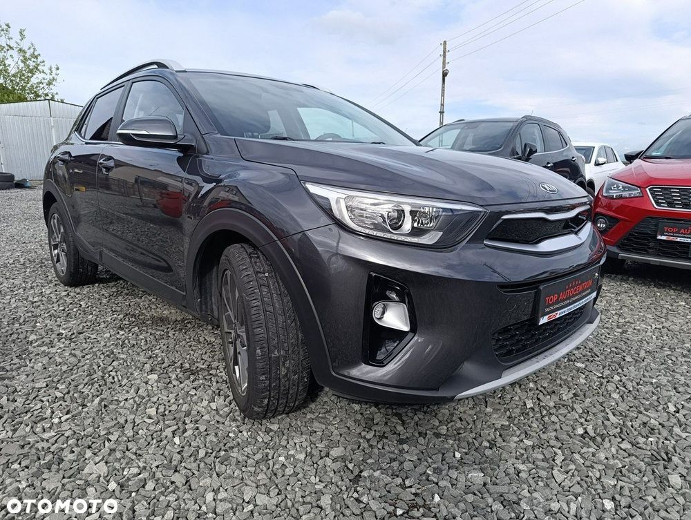Kia Stonic - 8