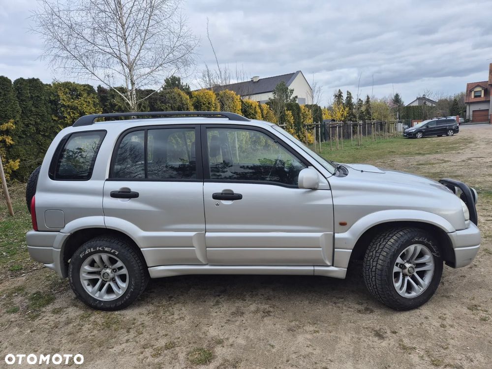 Suzuki Grand Vitara 2.0 TD Comfort - 4