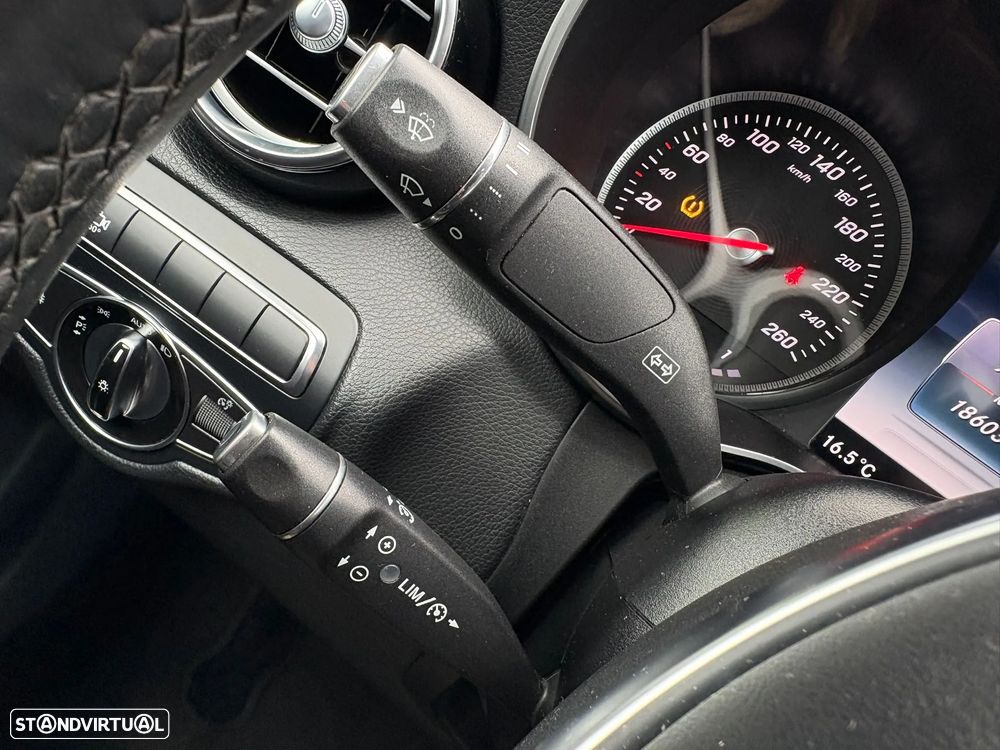 Mercedes-Benz GLC 250 d 4Matic 9G-TRONIC AMG Line - 21