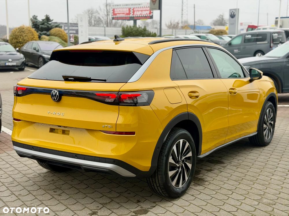 Volkswagen T-Roc 1.5 eTSI Life DSG - 5