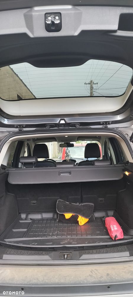 Ford Kuga - 12