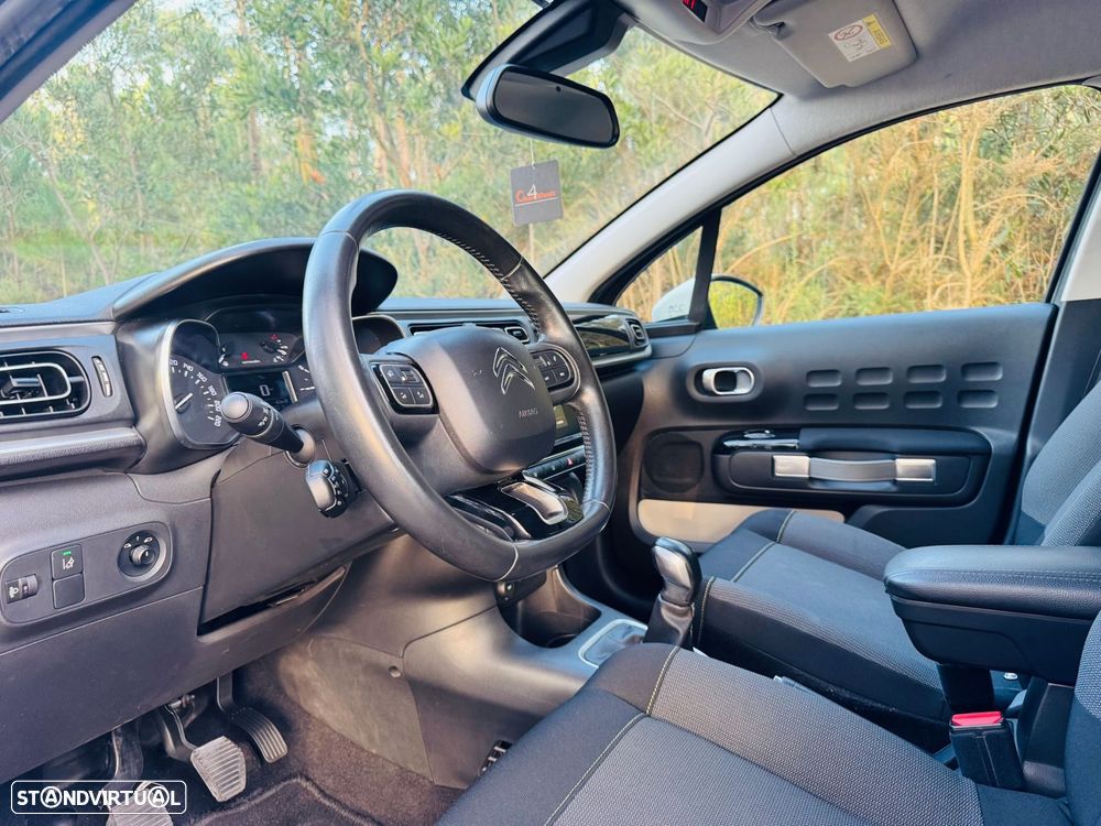 Citroën C3 1.2 PureTech Shine - 18