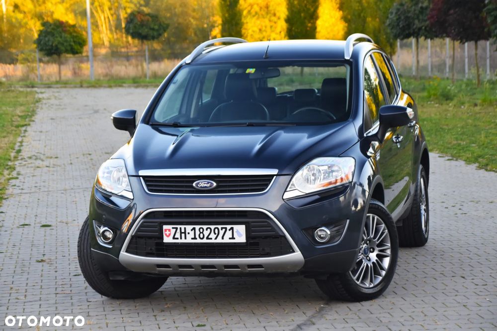 Ford Kuga 2.5 4x4 Titanium - 24