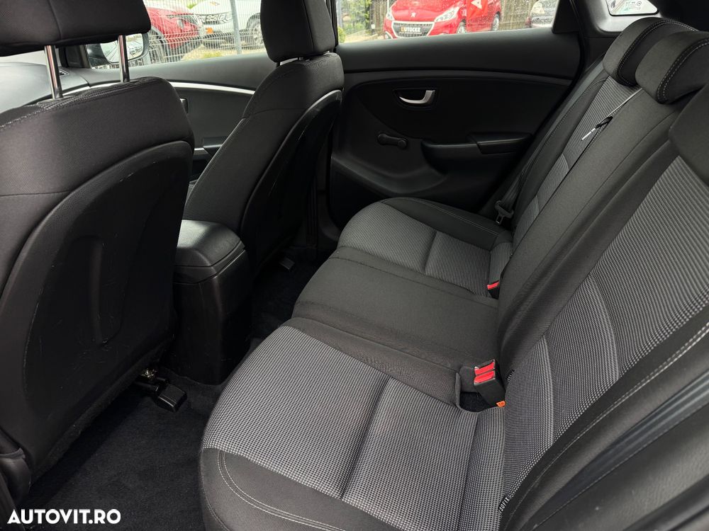Hyundai i30 1.4 Classic - 13
