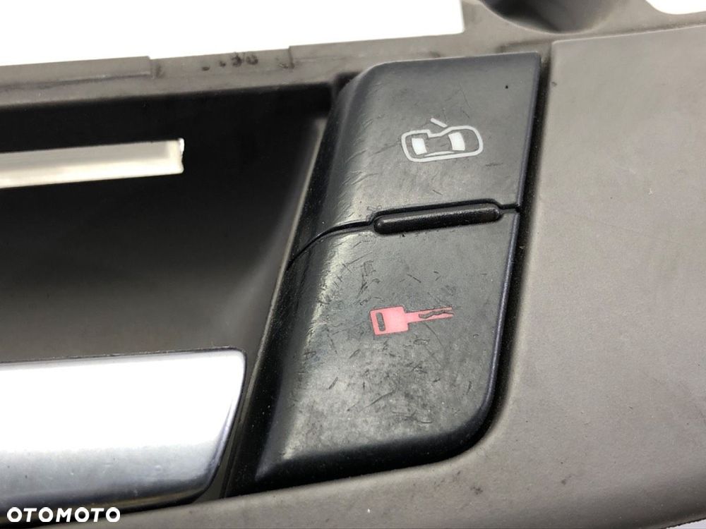 KLAMKA WEWNĘTRZNA LEWY PRZÓD  AUDI A4 B6 (8E2) 2000 - 2005 2.5 TDI quattro 132 kW [180 KM] olej - 3