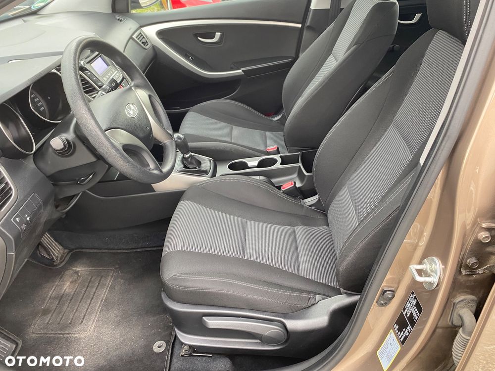 Hyundai i30 1.4 Fifa World Cup Edition - 22