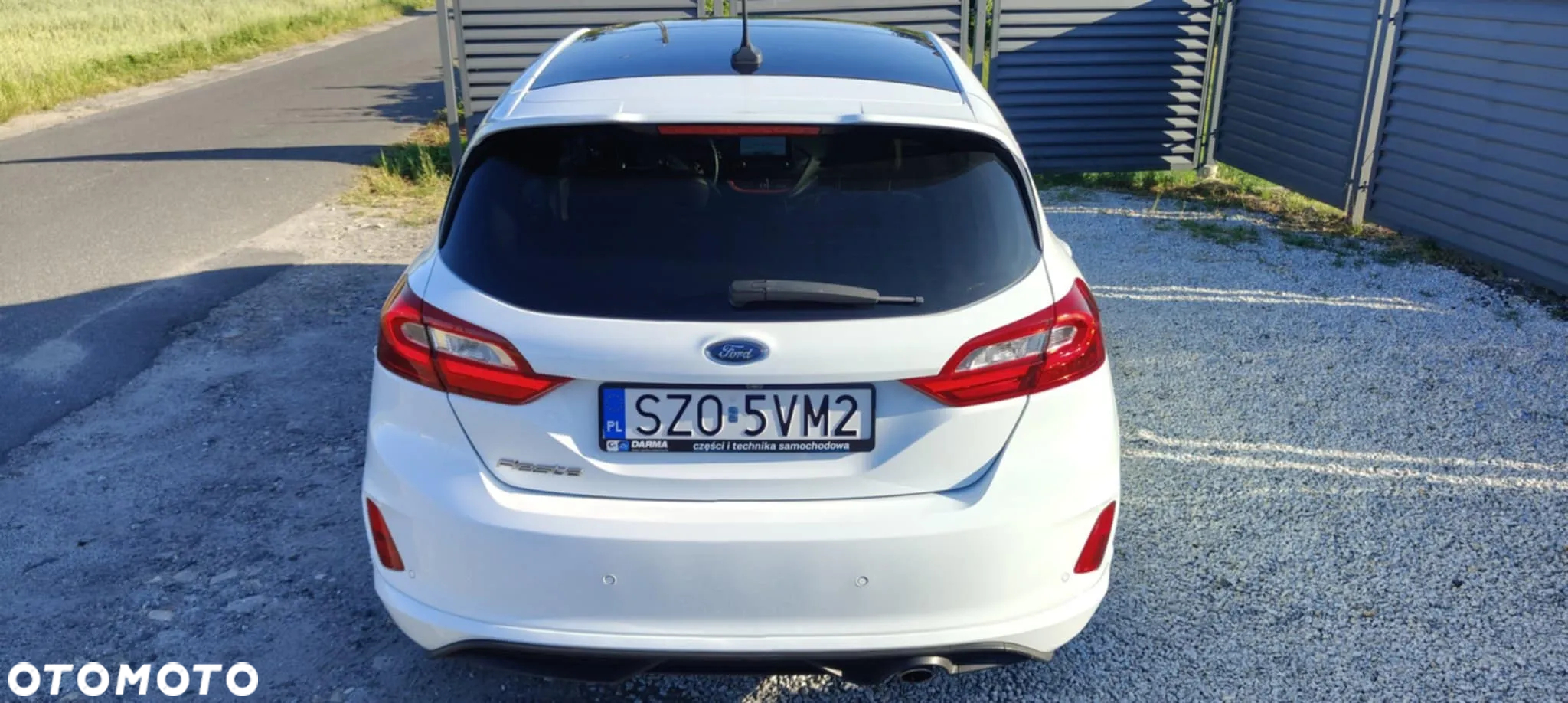 Ford Fiesta 1.0 EcoBoost S&S ST-LINE - 11