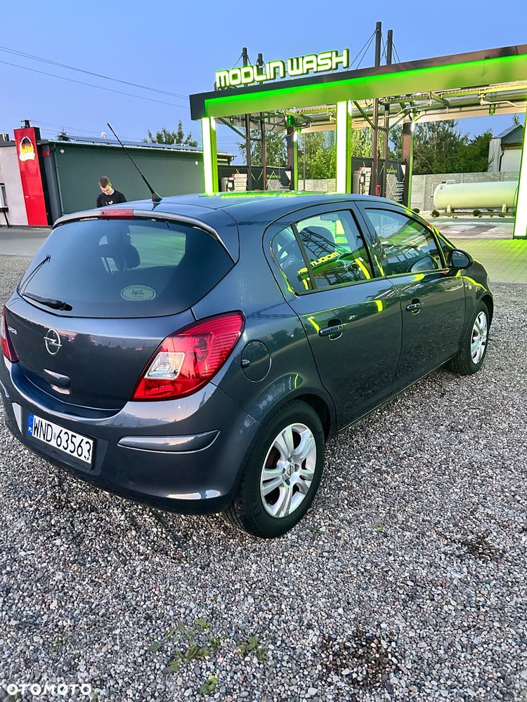 Opel Corsa - 6