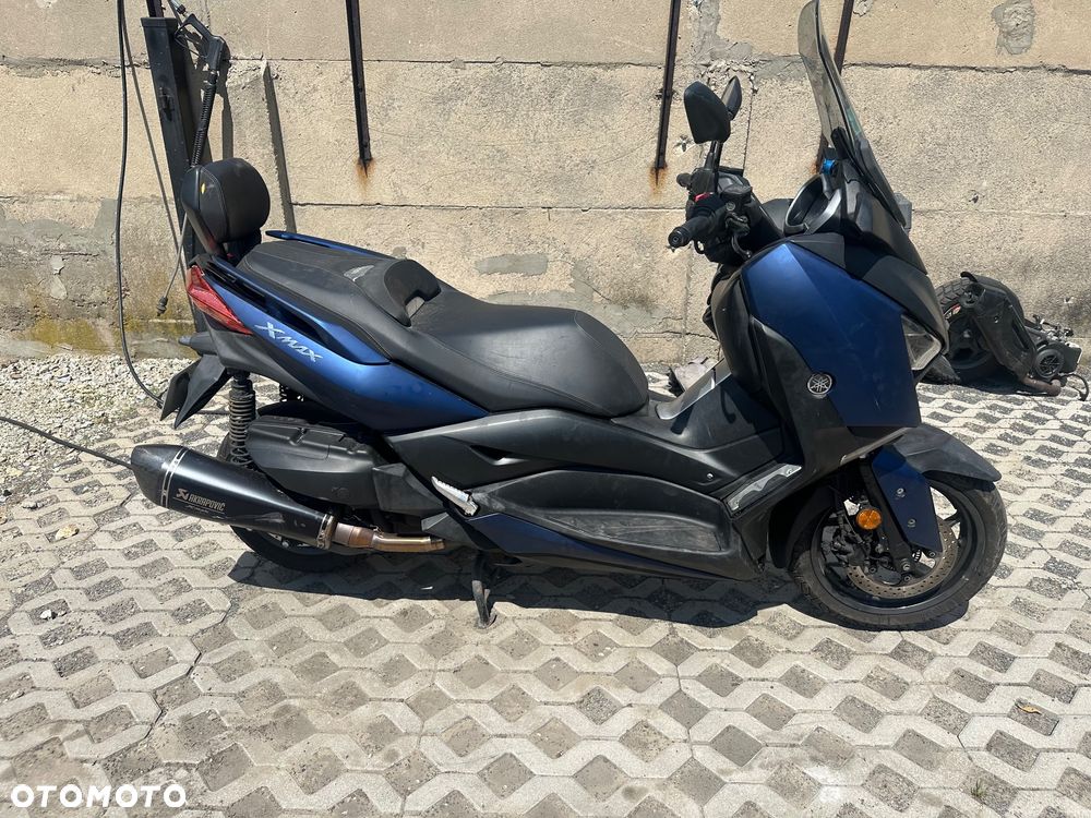 Yamaha X-max - 4