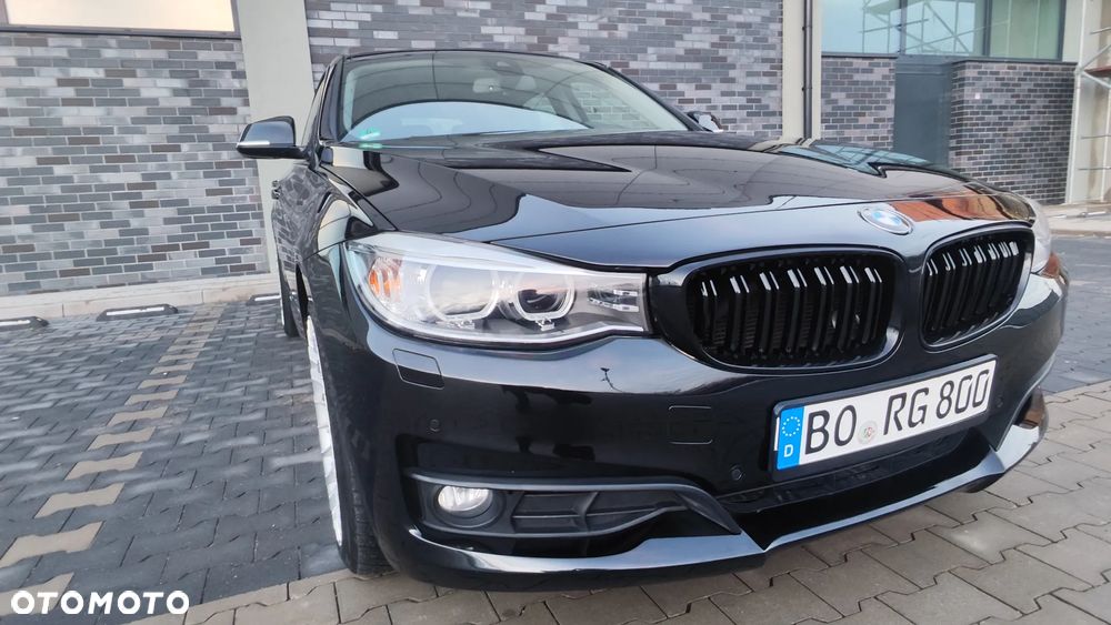 BMW 3GT 318d Luxury Line - 10