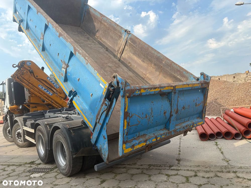 Iveco Trakker - 16