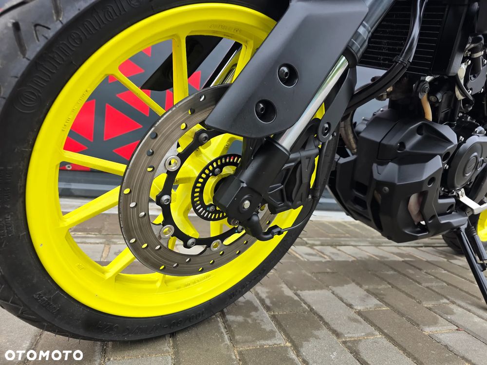 Yamaha MT - 14