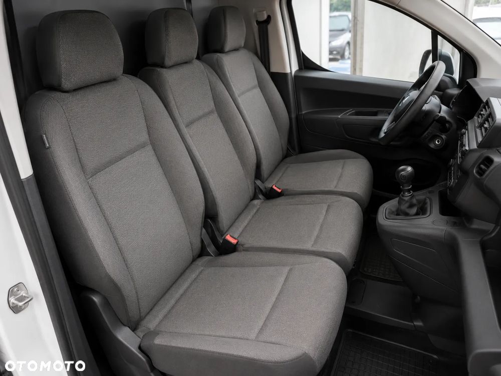 Toyota Proace City - 12
