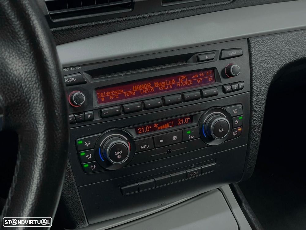 BMW 116 d Line Urban - 18