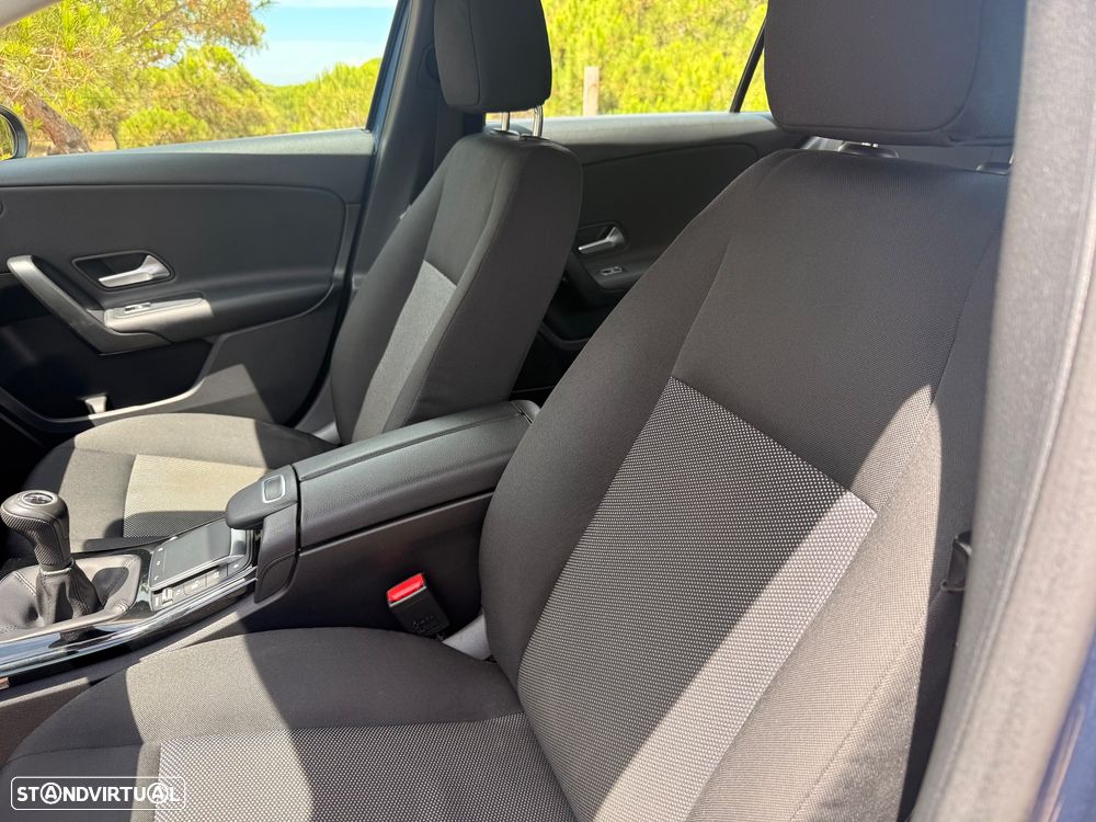 Mercedes-Benz A 180 d Business Solutions - 12