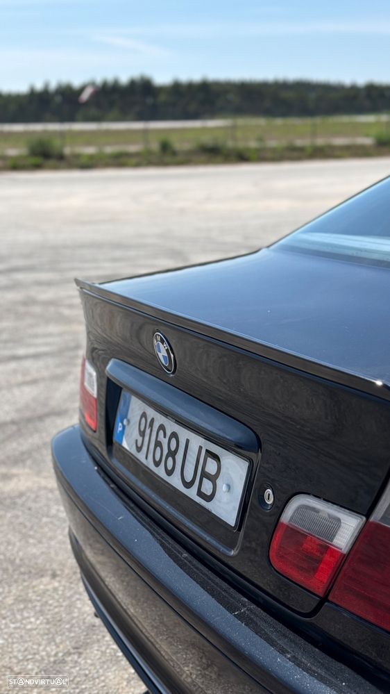BMW 318 ti - 15