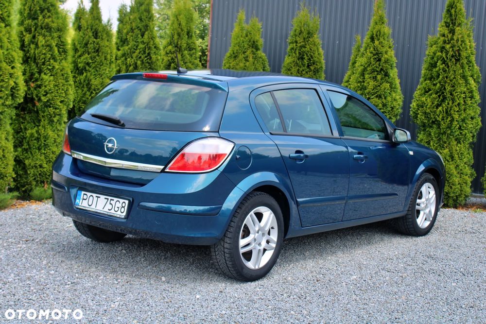 Opel Astra 1.6 - 12