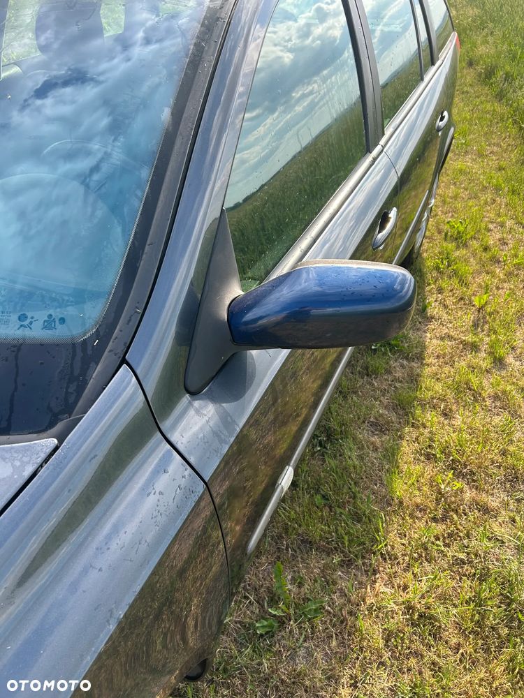 Renault Laguna - 3