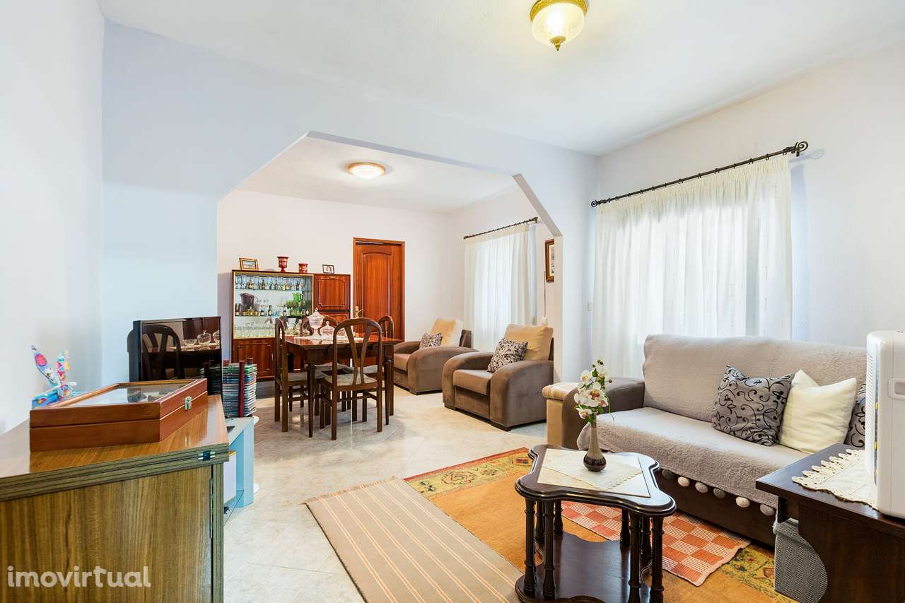 Quinta de 5.000m2 com moradia - Grande imagem: 3/15