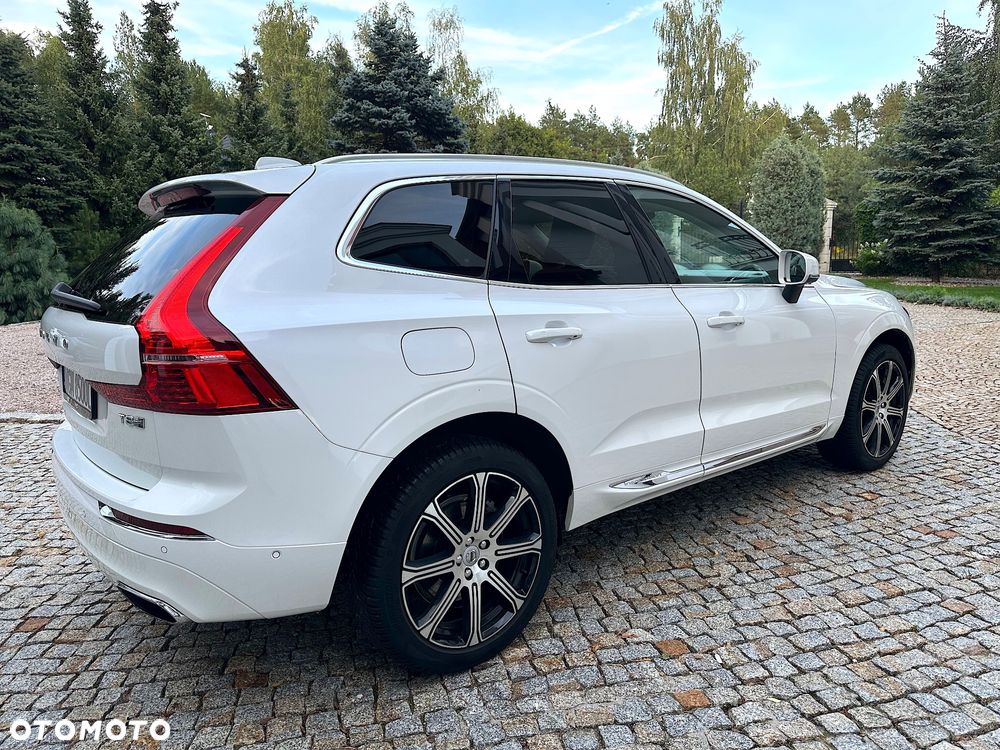 Volvo XC 60 T8 AWD Plug-In Hybrid Inscription Expression - 4