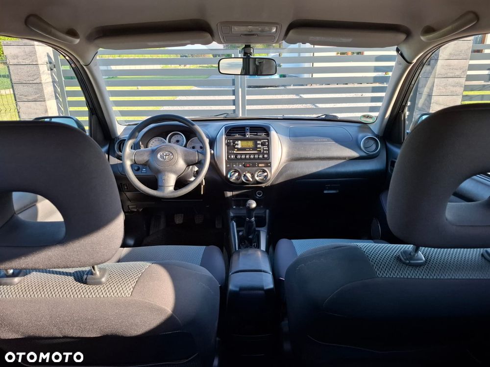 Toyota RAV4 4x2 - 11
